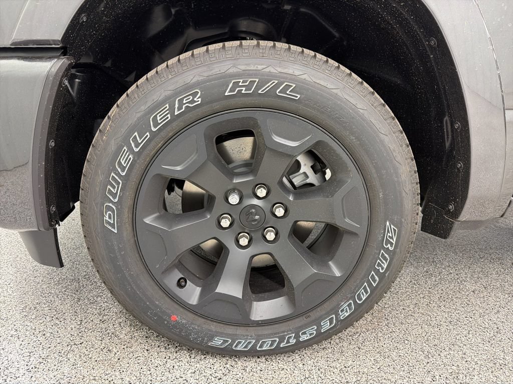 New 2026 RAM 1500 Big Horn AWD/4WD image 9