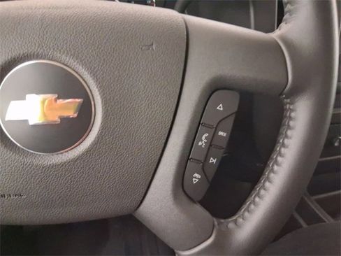 Used 2022 Chevrolet Express 3500 LS image 24