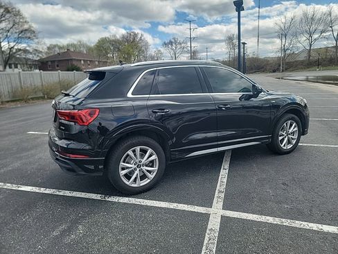 Used 2023 Audi Q3 2.0T Premium AWD/4WD image 4