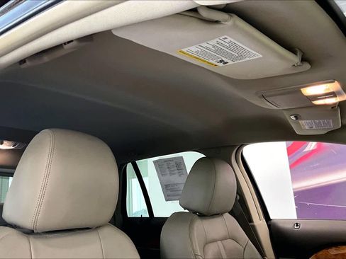 Used 2015 Lincoln MKX AWD w/ Olive Ash Wood Package image 27