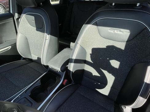 Used 2025 Kia K4 GT-Line image 21