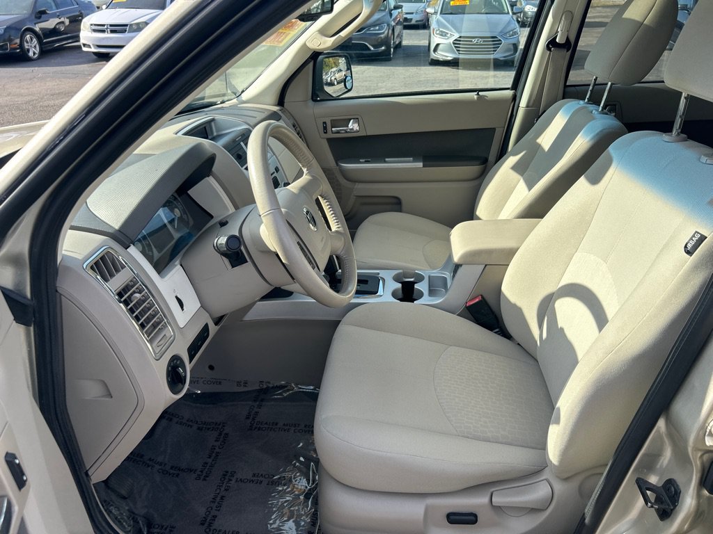 Used 2010 Mercury Mariner 2WD image 9