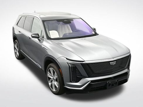 Used 2026 Cadillac Vistiq Luxury AWD/4WD image 23