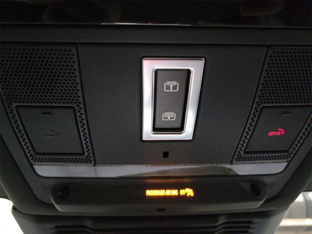 New 2025 Land Rover Discovery Sport Dynamic SE AWD/4WD image 21