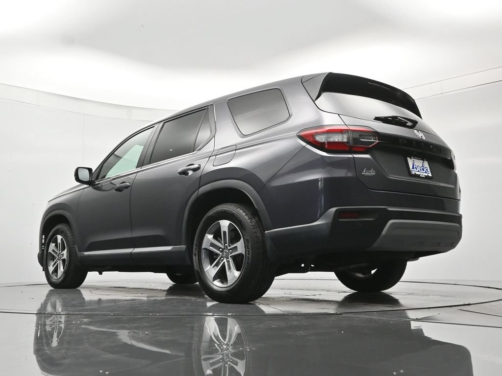 Used 2025 Honda Pilot EX-L image 43