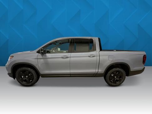 New 2026 Honda Ridgeline Black Edition image 2