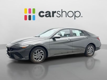 Used 2024 Hyundai Elantra SEL