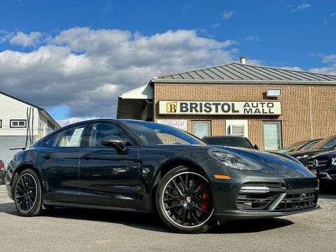 Used 2017 Porsche Panamera Turbo image 1