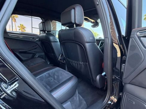 Used 2017 Porsche Macan GTS AWD/4WD image 47