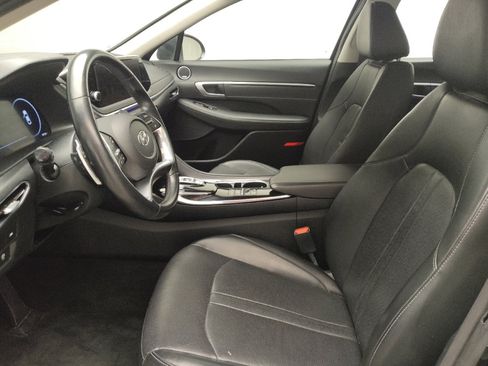 Used 2021 Hyundai Sonata Limited w/ Preferred Accessory Package FWD image 17
