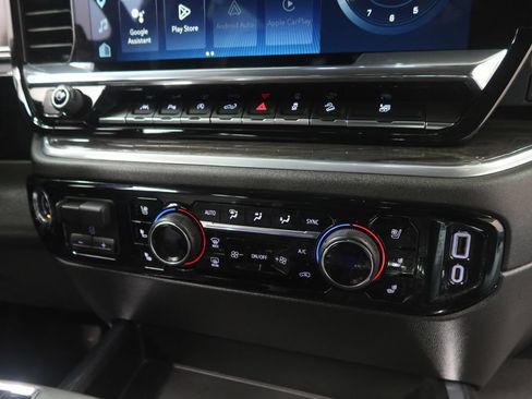 Used 2025 Chevrolet Silverado 1500 LTZ w/ LTZ Premium Texas Edition AWD/4WD image 18