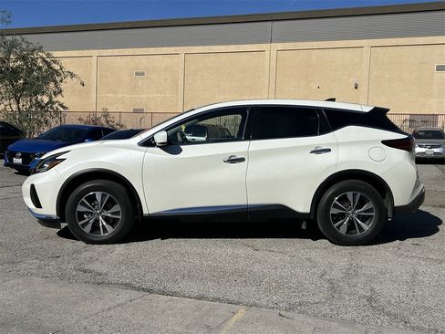 Certified 2022 Nissan Murano S w/ Cargo Package image 3