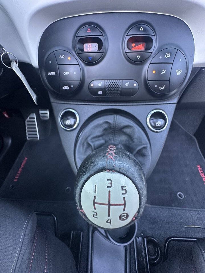 Used 2015 FIAT 500 Abarth w/ Beats Audio Package FWD image 13