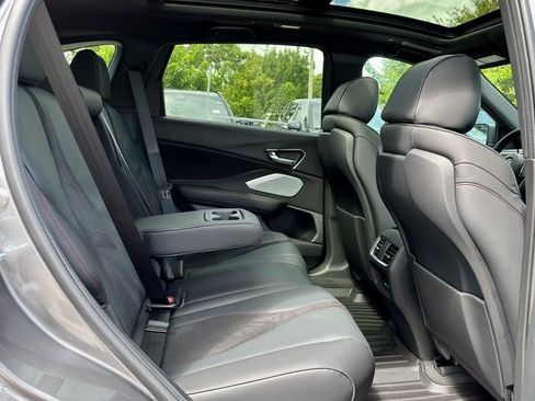 New 2025 Acura RDX SH-AWD image 10
