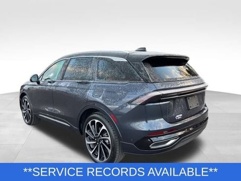 Certified 2024 Lincoln Nautilus Black Label image 3