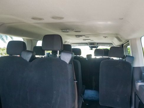 Used 2022 Ford Transit 350 XL image 25