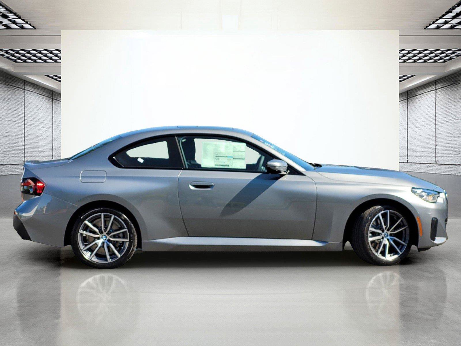 New 2026 BMW 230i xDrive Coupe w/ Premium Package AWD/4WD image 4