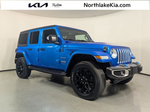 Used 2022 Jeep Wrangler Unlimited Sahara w/ Cold Weather Group image 1