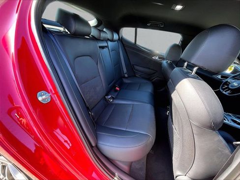 Used 2019 Kia Stinger GT RWD image 26