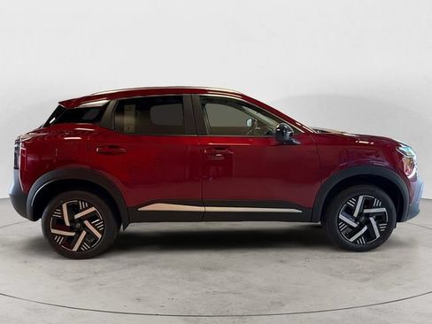 New 2026 Nissan Kicks SV w/ Cold Weather Package FWD image 7