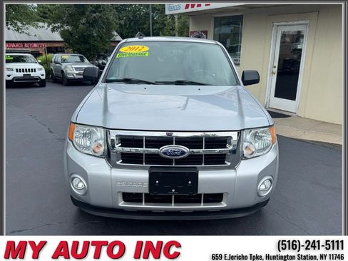 Used 2012 Ford Escape XLT AWD/4WD image 2