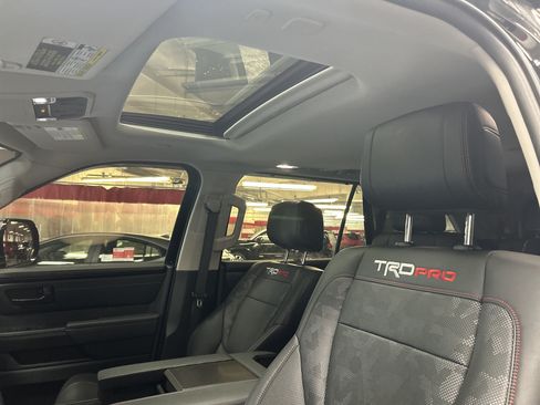 Used 2023 Toyota Sequoia TRD Pro AWD/4WD image 27