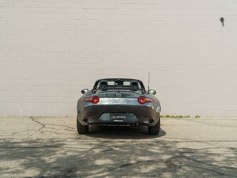 Used 2024 MAZDA MX-5 Miata Grand Touring w/ Weather Package RWD image 6