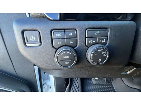 New 2026 Chevrolet Silverado 1500 LT image 23