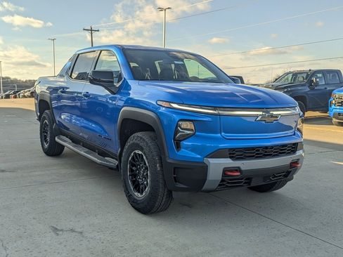 New 2026 Chevrolet Silverado EV Trail Boss image 5