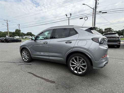 Used 2024 Buick Encore GX Avenir w/ Avenir Convenience Package FWD image 10