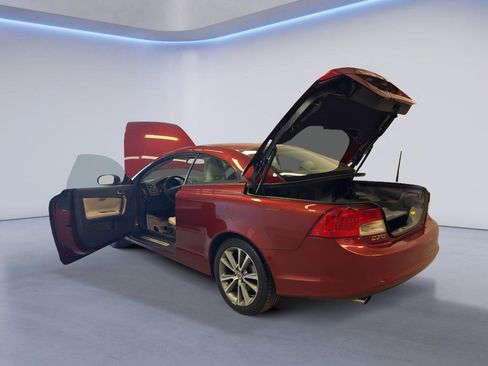 Used 2013 Volvo C70 T5 FWD image 10
