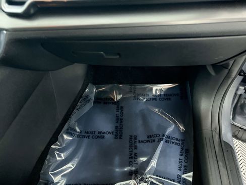 Certified 2025 Kia Sportage EX image 33