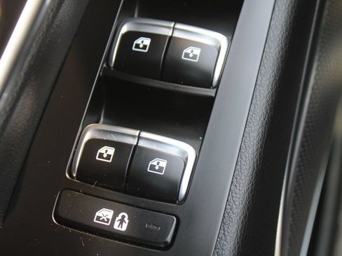 Certified 2022 Kia Telluride SX w/ SX Prestige Package AWD/4WD image 21