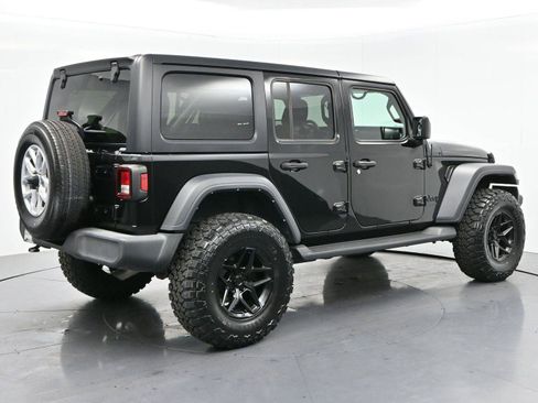Used 2023 Jeep Wrangler Unlimited Sport AWD/4WD image 7