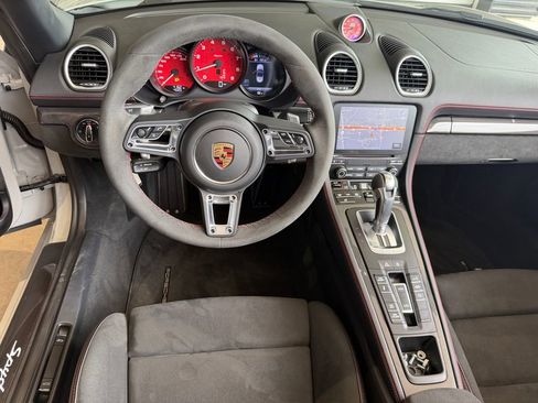 Certified 2022 Porsche 718 Boxster Spyder RWD image 27