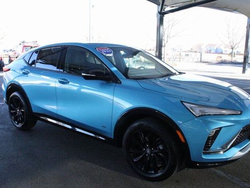 Used 2025 Buick Envista Sport Touring w/ Convenience II Package image 12