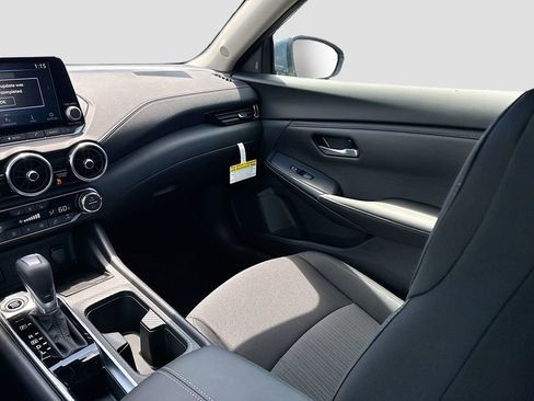 Used 2025 Nissan Sentra SV w/ All-Weather Package image 19