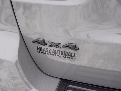 Used 2022 Jeep Grand Cherokee Laredo X image 6