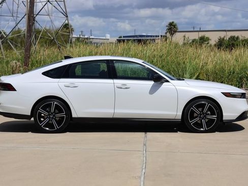 New 2026 Honda Accord SE image 4