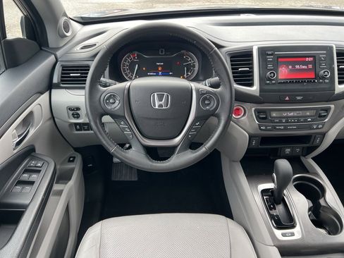 Used 2019 Honda Ridgeline RTL image 21