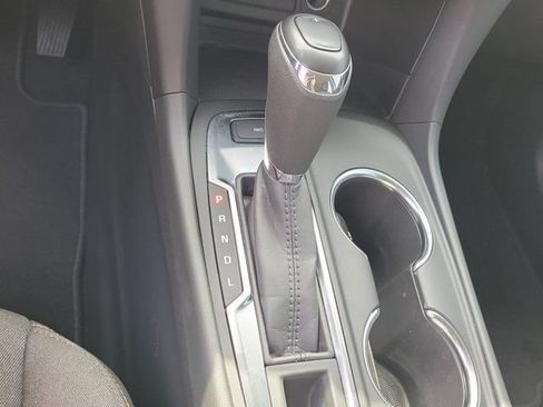 Used 2021 Chevrolet Equinox LT AWD/4WD image 30