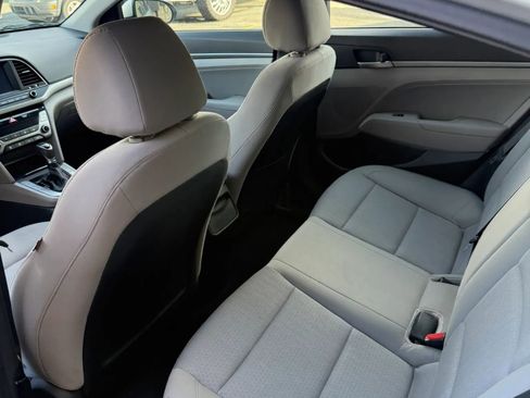 Used 2017 Hyundai Elantra SE w/ SE A/T Tech Package 03 FWD image 18