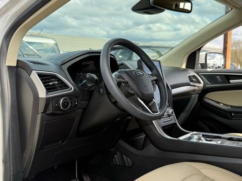 Used 2023 Ford Edge SEL w/ Convenience Package AWD/4WD image 16