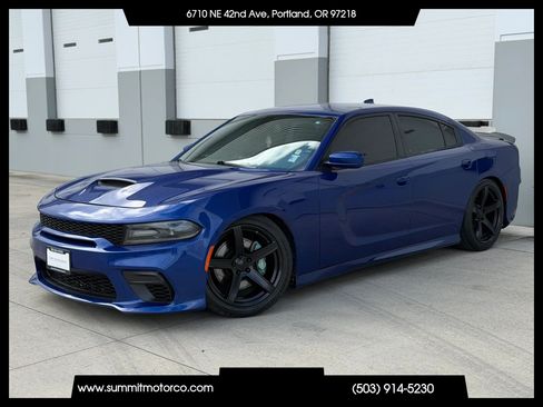Used 2019 Dodge Charger Scat Pack RWD image 1