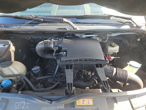 Used 2014 Mercedes-Benz Sprinter 2500 image 5