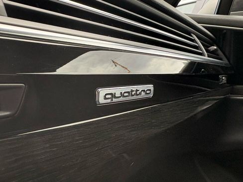 Used 2018 Audi Q7 3.0T Prestige w/ Prestige Package AWD/4WD image 28