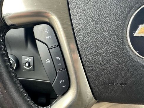 Used 2018 Chevrolet Express 2500 w/ Driver Convenience Package image 10