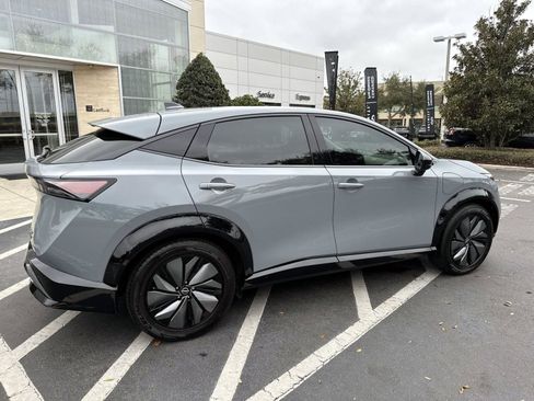 Used 2024 Nissan Ariya AWD image 2