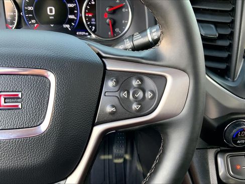 Used 2023 GMC Acadia AT4 w/ Technology Package AWD/4WD image 22