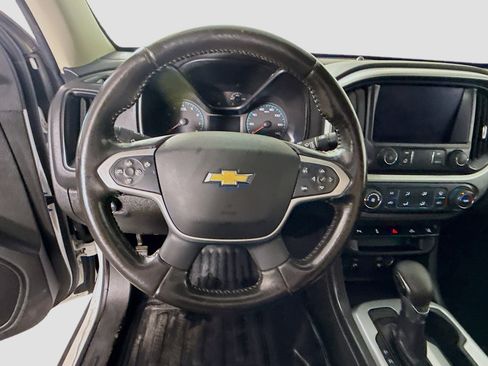 Used 2022 Chevrolet Colorado LT w/ Fleet Safety Package image 13